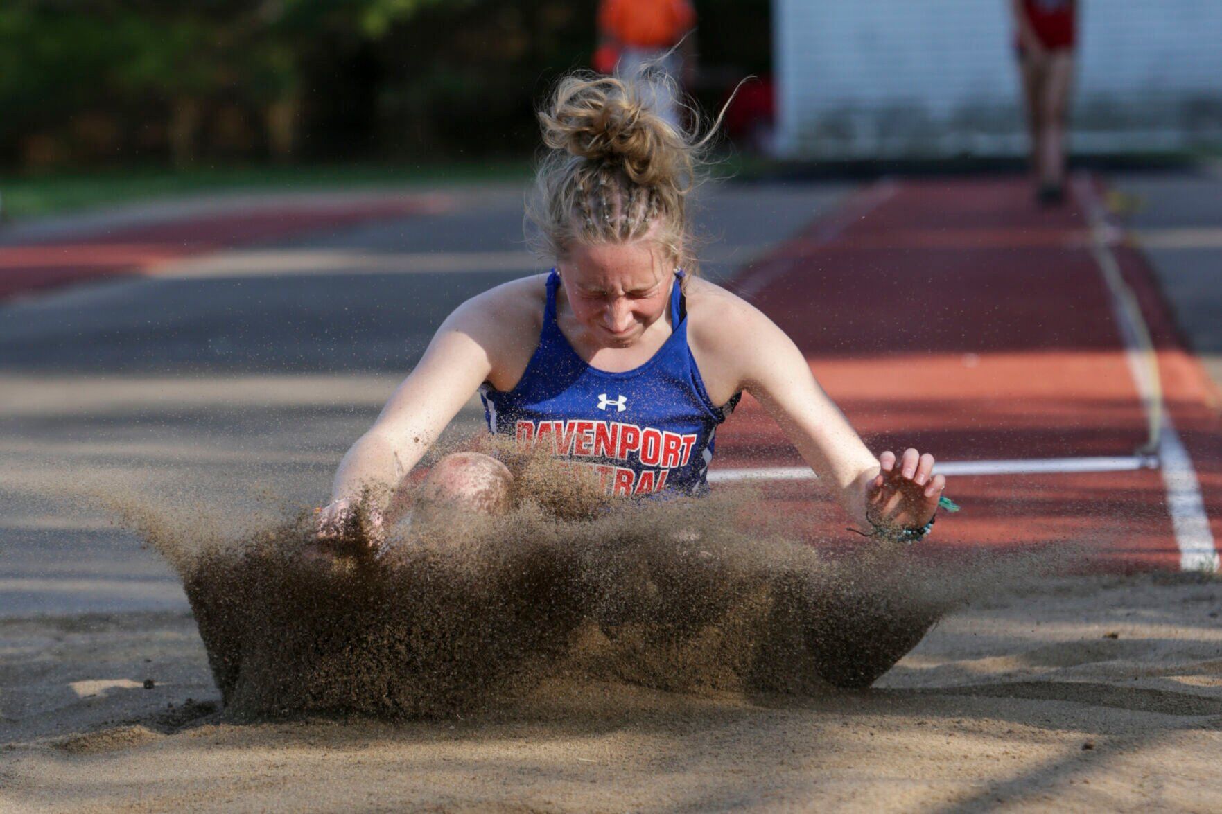 051222-qc-spt-district track-128.jpg